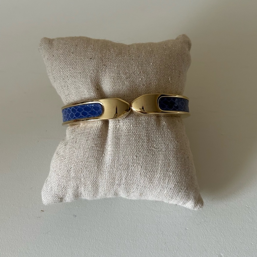 Stella and Dot Blue Emerson Bangle